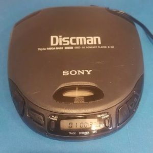 Sony Discman D-151 Digital Mega Bass Compact CD Player With rare AC power cord